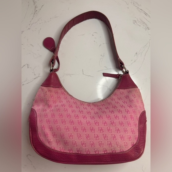 Dooney & Bourke Vintage Pink Canvas/ Leather Signature Hobo Shoulder Bag- REHAB - Picture 6 of 16